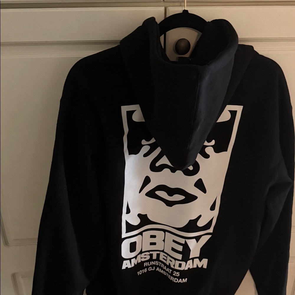 Obey Black Hoodie Sweater - Picture 4 of 5